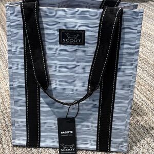 Scout navy and white Market Tote